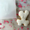 how to use a cookie stamp embosser with fondant