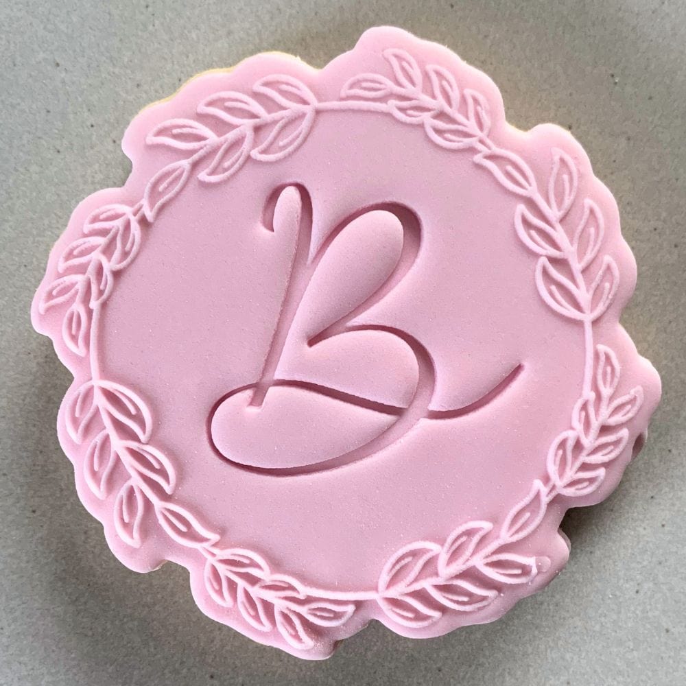 Close-up of Leafy Wreath Embossed Cookie Design - Cookie Stamp & Cutter Set