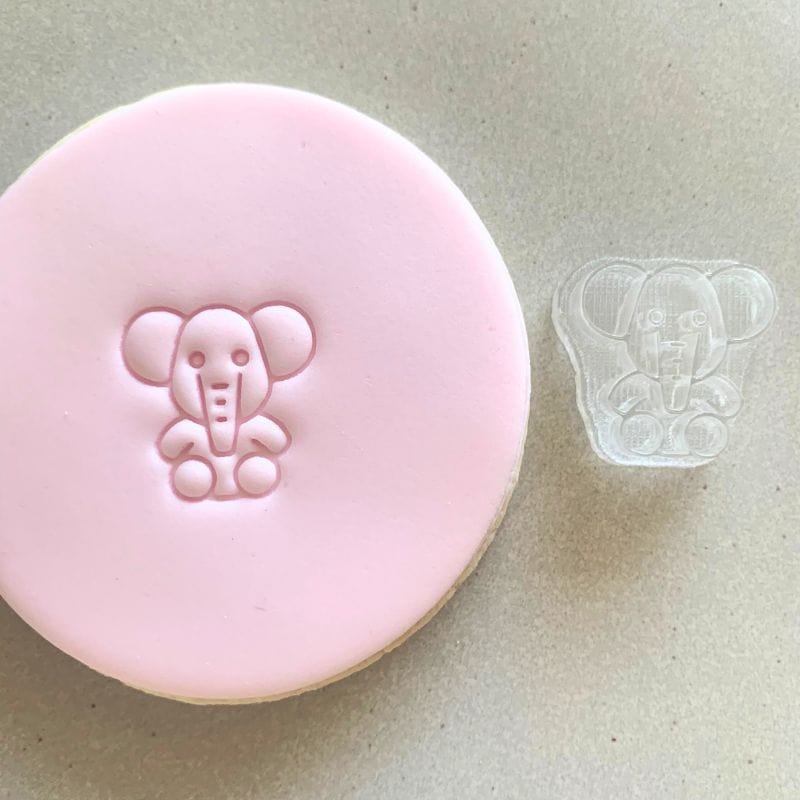 Mini cookie stamp creating elephant fondant decoration