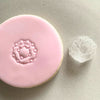 mini Merry Christmas wreath cookie stamp with fondant decoration