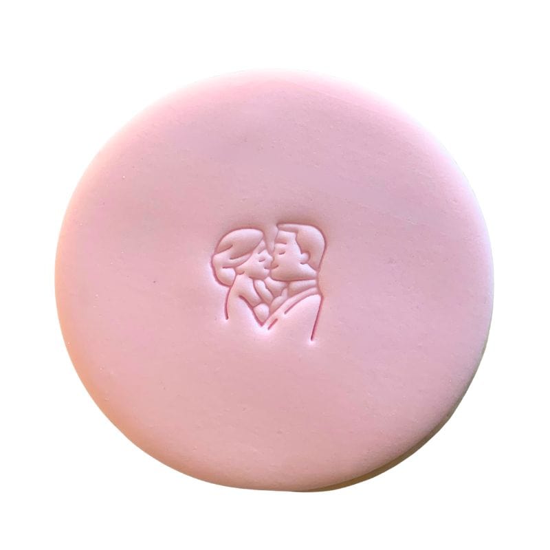 Mini Wedding Kiss Stamp creating fun fondant cookie design