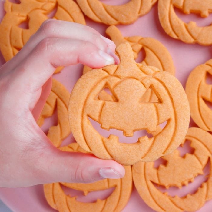 halloween pumpkin cookies