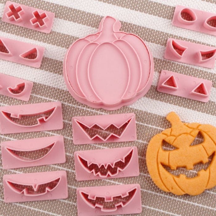 Pumpkin Faces Halloween Cookie Cutter Stamp Embosser Set