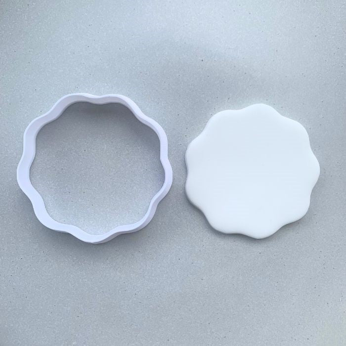 Wavy Circle Cookie Cutter 75mm
