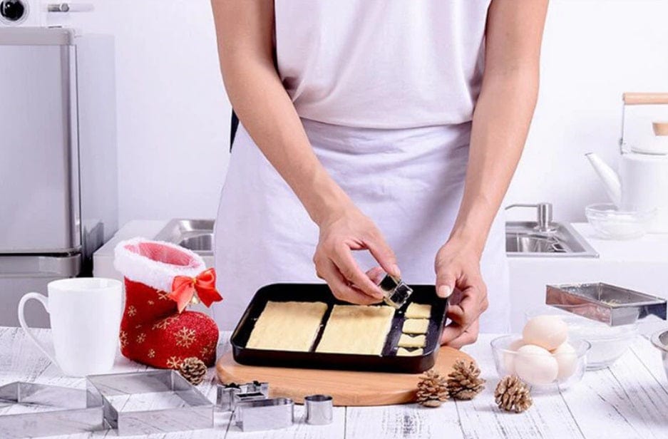 Christmas Gingerbread House Stainless Steel Cookie Cutter Set